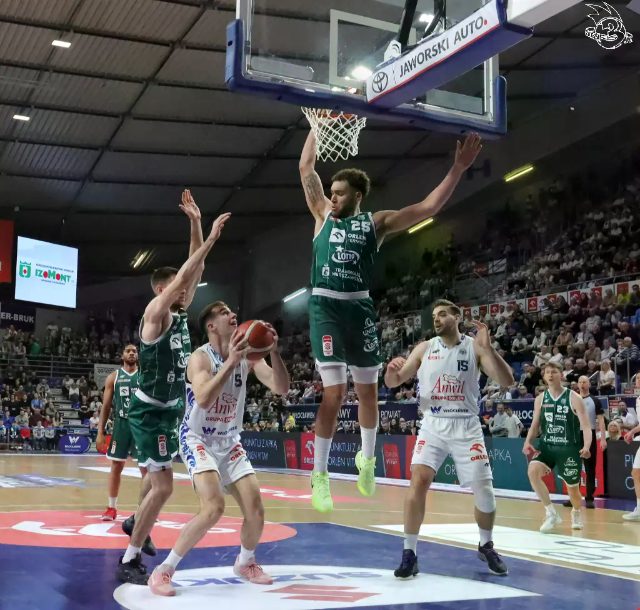 Galeria zdjęć z 21 kolejki OBL Anwil Włocławek-Legia Warszawa — zdjęcie 30