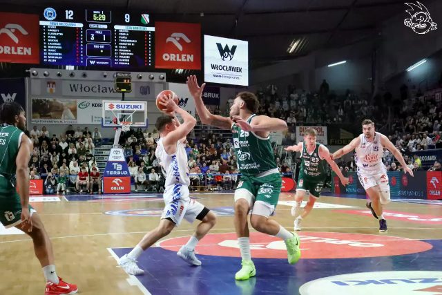 Galeria zdjęć z 21 kolejki OBL Anwil Włocławek-Legia Warszawa — zdjęcie 34