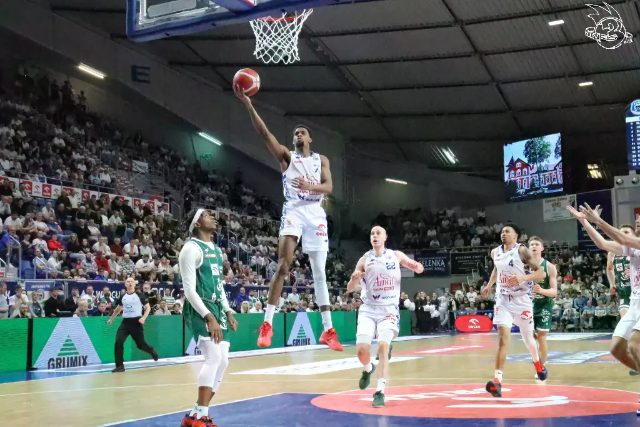 Galeria zdjęć z 21 kolejki OBL Anwil Włocławek-Legia Warszawa — zdjęcie 81