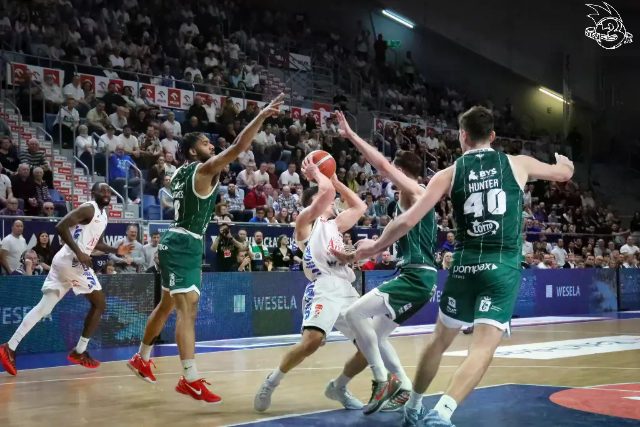 Galeria zdjęć z 21 kolejki OBL Anwil Włocławek-Legia Warszawa — zdjęcie 99