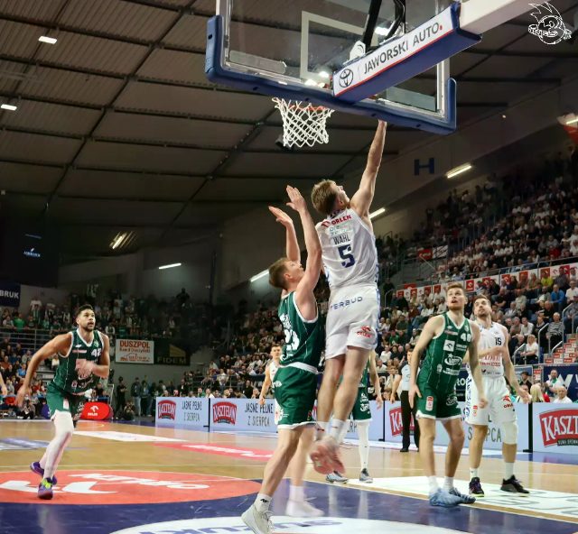 Galeria zdjęć z 21 kolejki OBL Anwil Włocławek-Legia Warszawa — zdjęcie 23