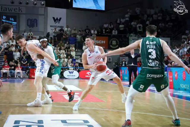 Galeria zdjęć z 21 kolejki OBL Anwil Włocławek-Legia Warszawa — zdjęcie 102