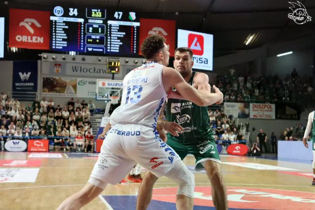 Galeria zdjęć z 21 kolejki OBL Anwil Włocławek-Legia Warszawa — zdjęcie 57