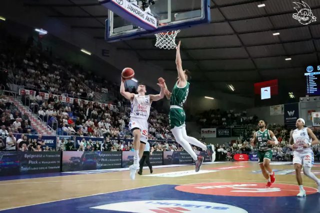 Galeria zdjęć z 21 kolejki OBL Anwil Włocławek-Legia Warszawa — zdjęcie 67