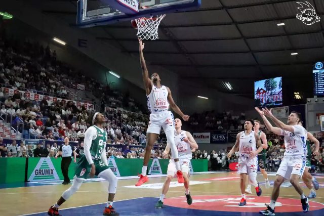 Galeria zdjęć z 21 kolejki OBL Anwil Włocławek-Legia Warszawa — zdjęcie 82
