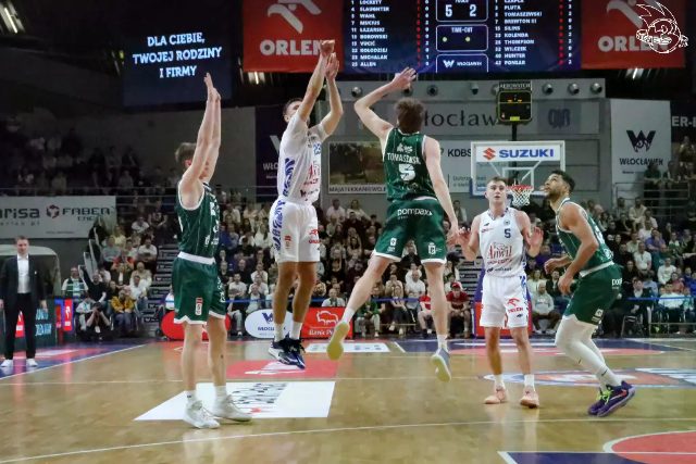 Galeria zdjęć z 21 kolejki OBL Anwil Włocławek-Legia Warszawa — zdjęcie 45