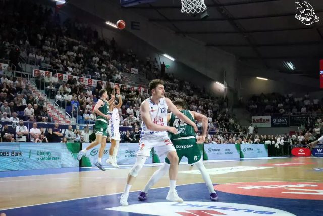 Galeria zdjęć z 21 kolejki OBL Anwil Włocławek-Legia Warszawa — zdjęcie 97