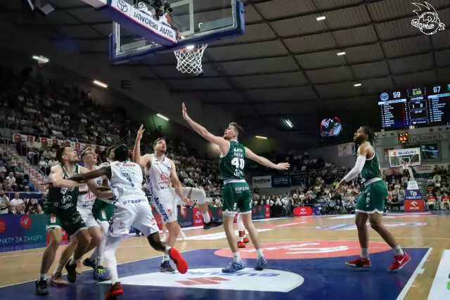 Galeria zdjęć z 21 kolejki OBL Anwil Włocławek-Legia Warszawa — zdjęcie 74