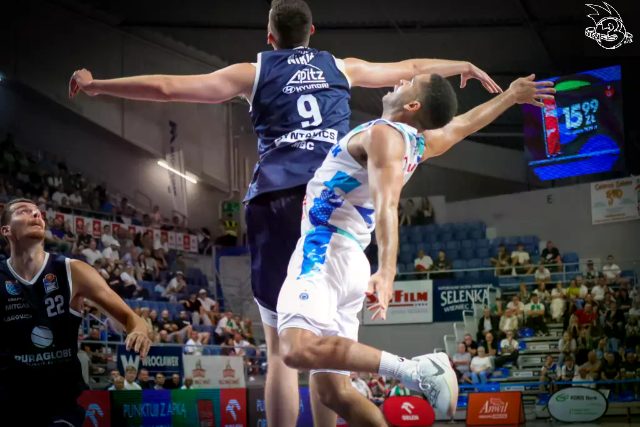 Galeria zdjęć z pierwszego dnia Turnieju Kasztelan Basketball Cup 2026 Włocławek. — zdjęcie 215