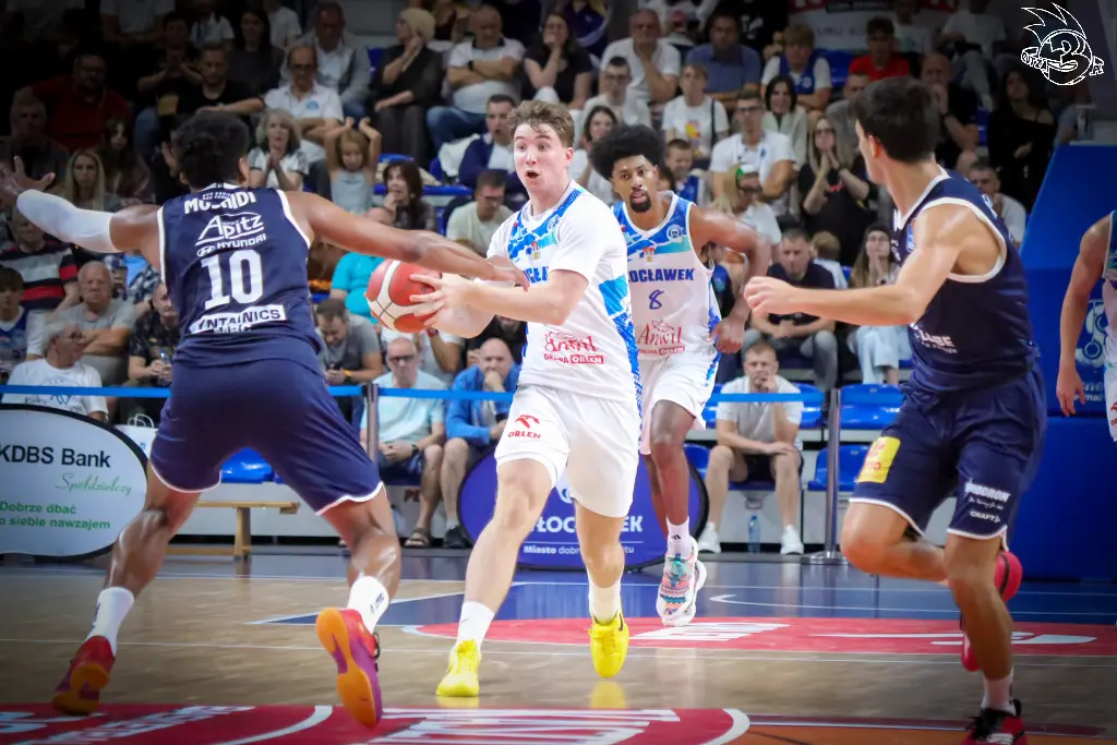 Galeria zdjęć z pierwszego dnia Turnieju Kasztelan Basketball Cup 2026 Włocławek. — zdjęcie 145