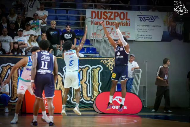 Galeria zdjęć z pierwszego dnia Turnieju Kasztelan Basketball Cup 2026 Włocławek. — zdjęcie 55