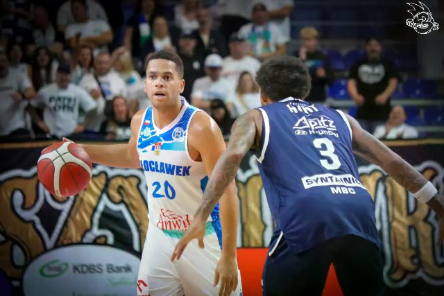 Galeria zdjęć z pierwszego dnia Turnieju Kasztelan Basketball Cup 2026 Włocławek. — zdjęcie 44