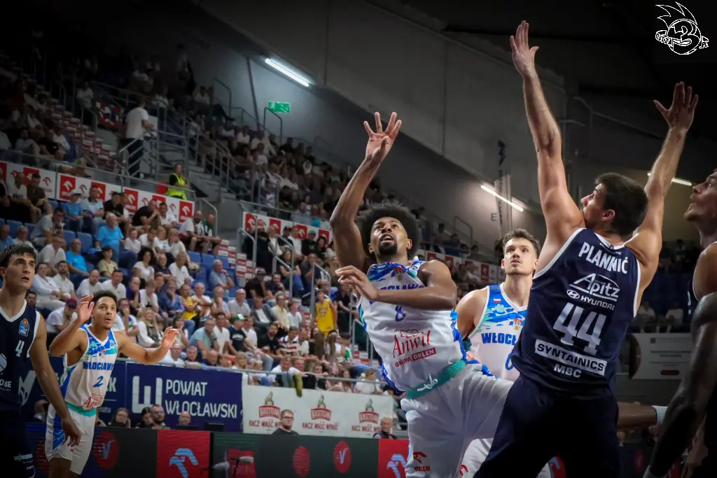 Galeria zdjęć z pierwszego dnia Turnieju Kasztelan Basketball Cup 2026 Włocławek. — zdjęcie 144