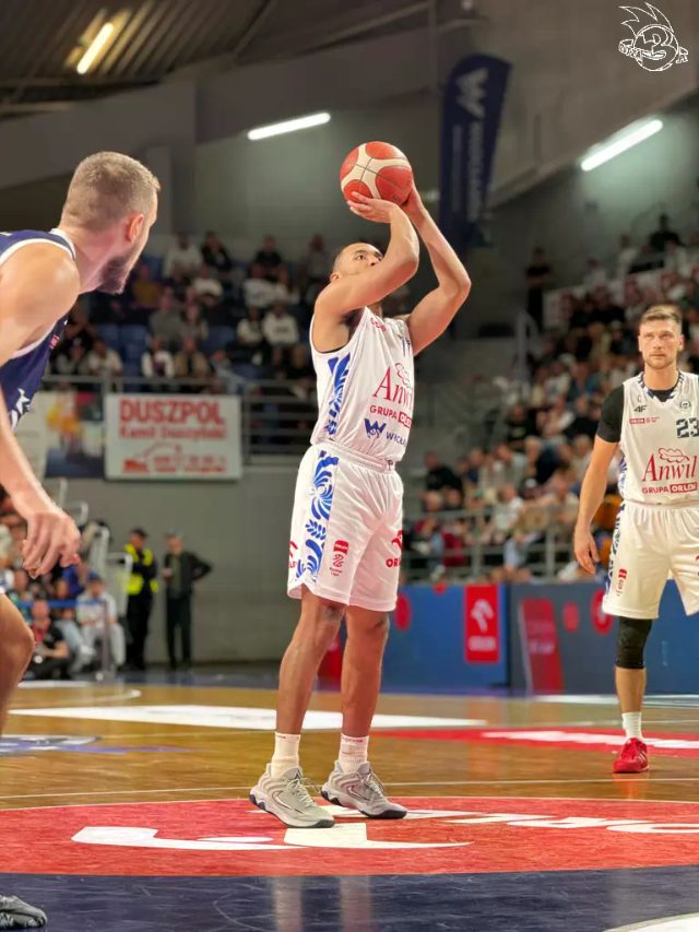 Galeria zdjęć 3 kolejki OBL Anwil Włocławek-AMW Arka Gdynia — zdjęcie 45