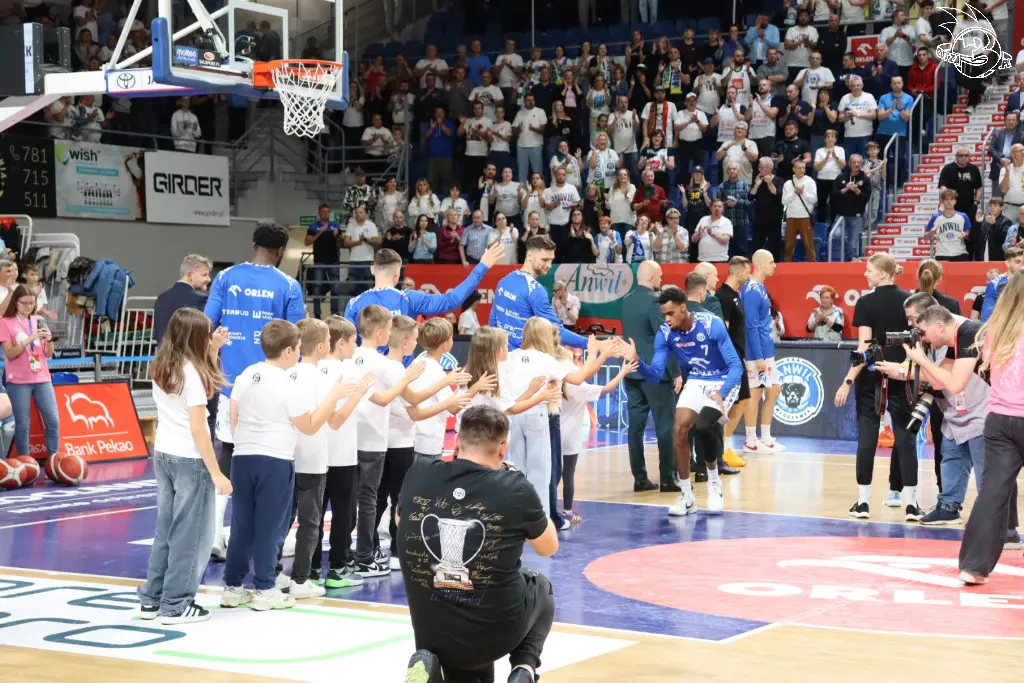 Galeria zdjęć 3 kolejki OBL Anwil Włocławek-AMW Arka Gdynia — zdjęcie 15