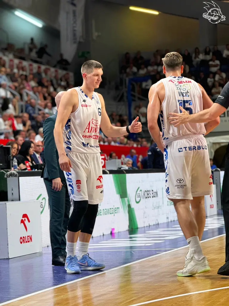 Galeria zdjęć 3 kolejki OBL Anwil Włocławek-AMW Arka Gdynia — zdjęcie 40