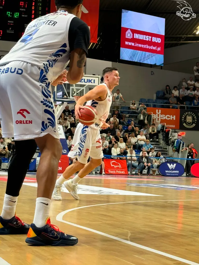 Galeria zdjęć 3 kolejki OBL Anwil Włocławek-AMW Arka Gdynia — zdjęcie 84