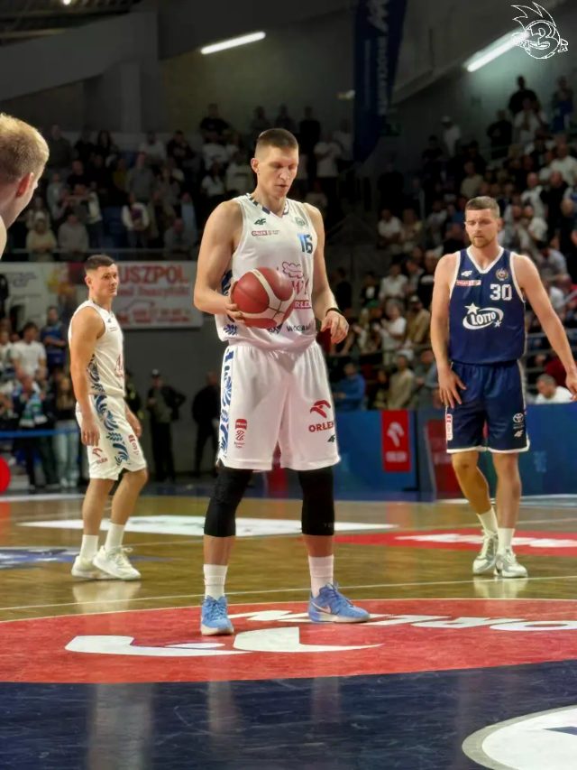 Galeria zdjęć 3 kolejki OBL Anwil Włocławek-AMW Arka Gdynia — zdjęcie 63