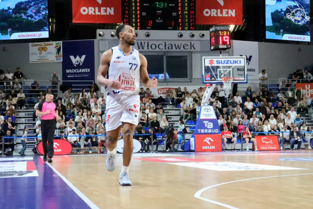 Galeria zdjęć 3 kolejki OBL Anwil Włocławek-AMW Arka Gdynia — zdjęcie 72