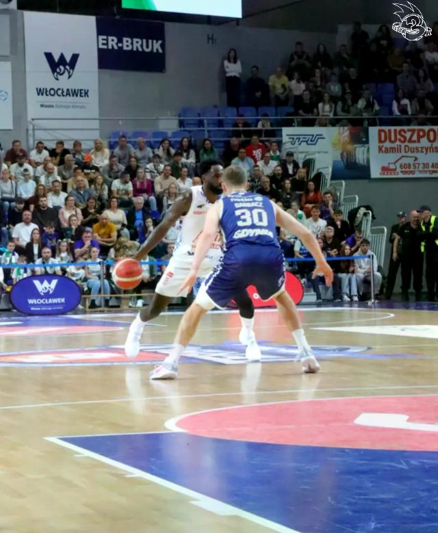 Galeria zdjęć 3 kolejki OBL Anwil Włocławek-AMW Arka Gdynia — zdjęcie 61