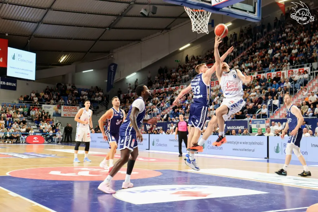 Galeria zdjęć 3 kolejki OBL Anwil Włocławek-AMW Arka Gdynia — zdjęcie 37