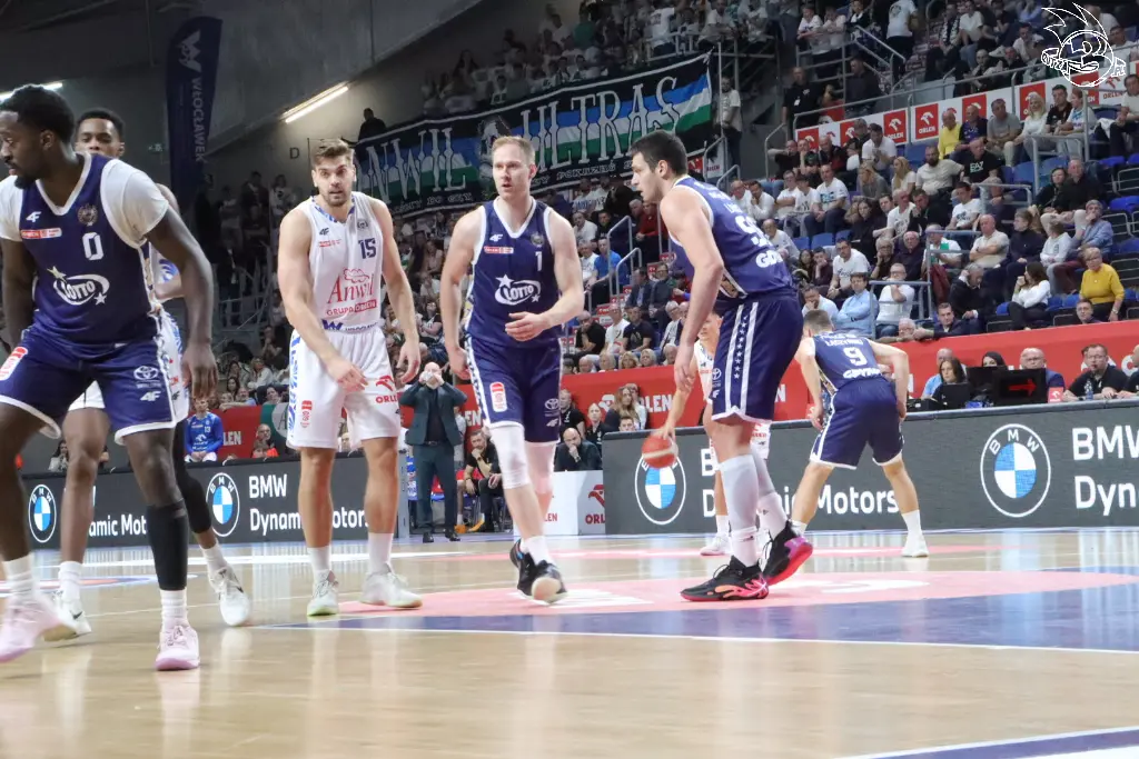 Galeria zdjęć 3 kolejki OBL Anwil Włocławek-AMW Arka Gdynia — zdjęcie 73