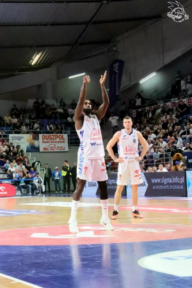 Galeria zdjęć 3 kolejki OBL Anwil Włocławek-AMW Arka Gdynia — zdjęcie 62