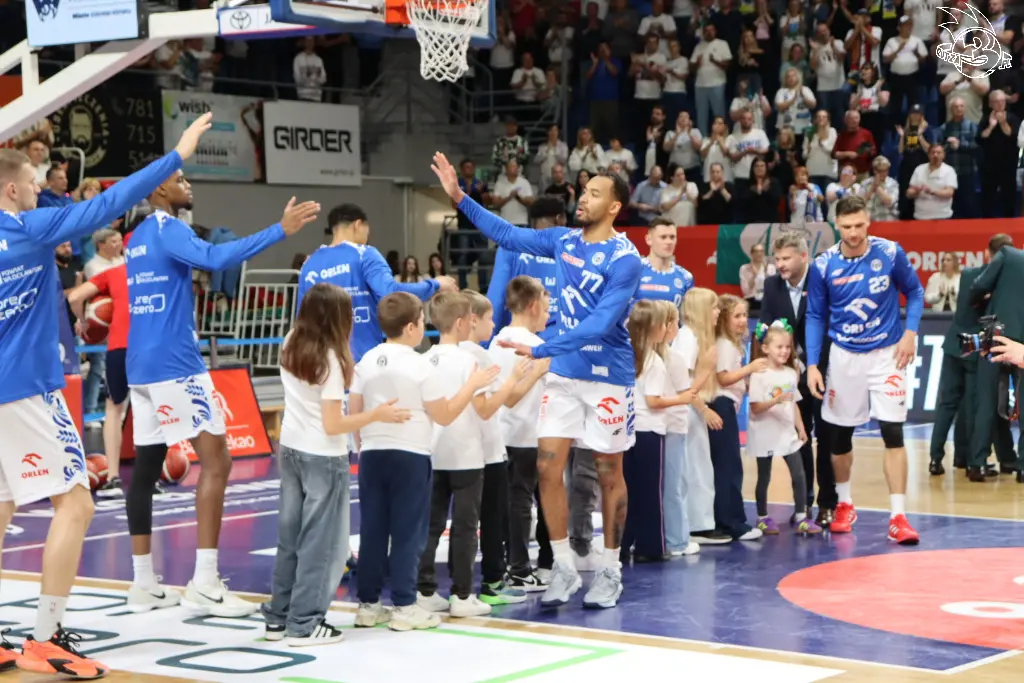Galeria zdjęć 3 kolejki OBL Anwil Włocławek-AMW Arka Gdynia — zdjęcie 22