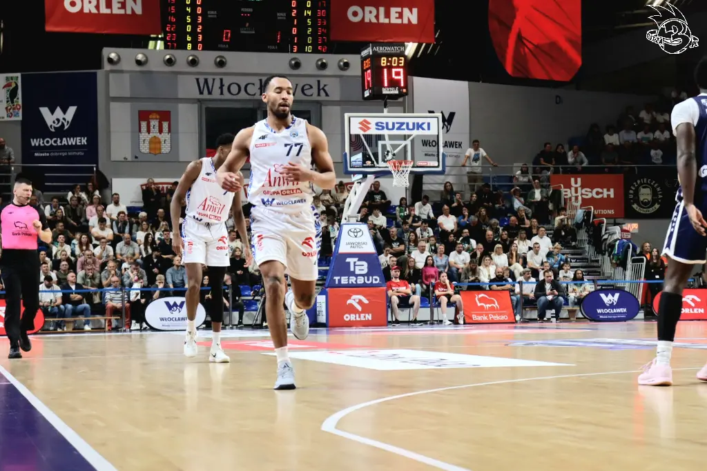Galeria zdjęć 3 kolejki OBL Anwil Włocławek-AMW Arka Gdynia — zdjęcie 71