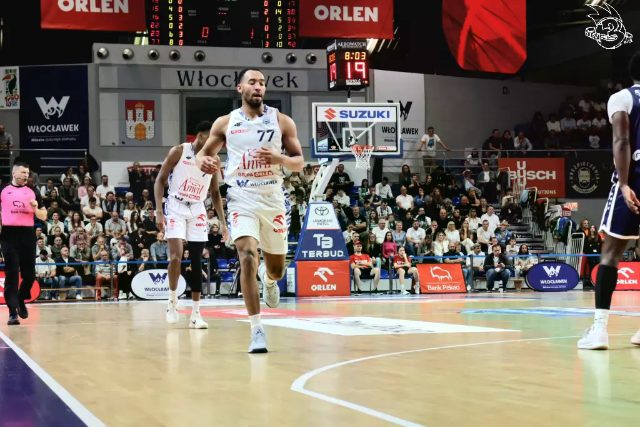 Galeria zdjęć 3 kolejki OBL Anwil Włocławek-AMW Arka Gdynia — zdjęcie 71