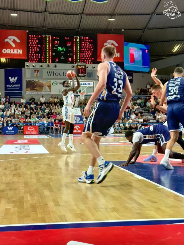 Galeria zdjęć 3 kolejki OBL Anwil Włocławek-AMW Arka Gdynia — zdjęcie 32