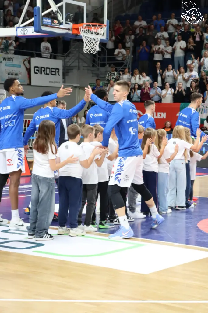 Galeria zdjęć 3 kolejki OBL Anwil Włocławek-AMW Arka Gdynia — zdjęcie 20