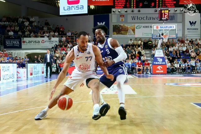 Galeria zdjęć 3 kolejki OBL Anwil Włocławek-AMW Arka Gdynia — zdjęcie 25