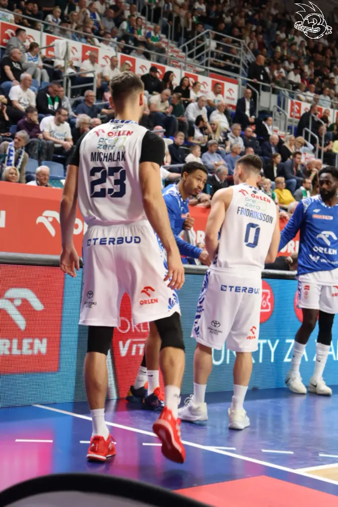 Galeria zdjęć 3 kolejki OBL Anwil Włocławek-AMW Arka Gdynia — zdjęcie 23