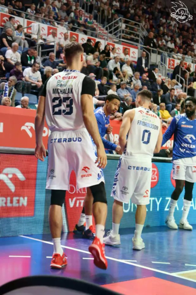 Galeria zdjęć 3 kolejki OBL Anwil Włocławek-AMW Arka Gdynia — zdjęcie 23