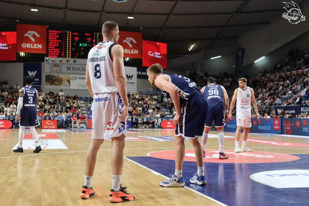 Galeria zdjęć 3 kolejki OBL Anwil Włocławek-AMW Arka Gdynia — zdjęcie 50