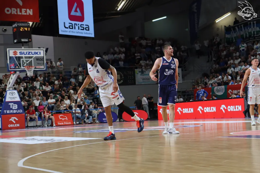 Galeria zdjęć 3 kolejki OBL Anwil Włocławek-AMW Arka Gdynia — zdjęcie 80