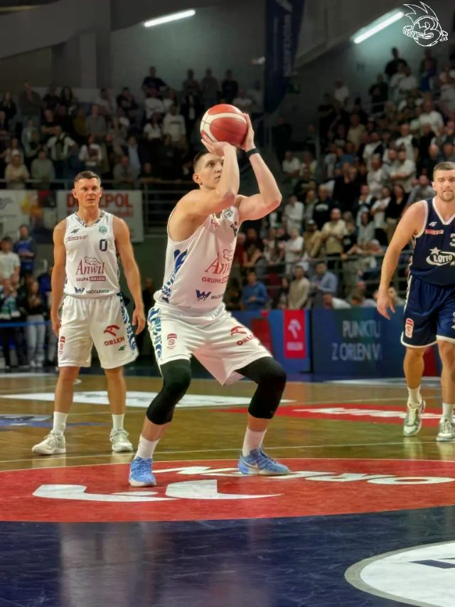 Galeria zdjęć 3 kolejki OBL Anwil Włocławek-AMW Arka Gdynia — zdjęcie 65