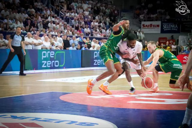 Galeria zdjęć Play In OBL Anwil Włocławek-Orlen Zastal Zielona Góra  — zdjęcie 141