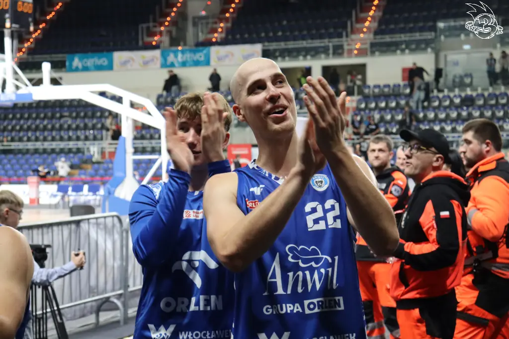Galeria zdjęć 8 kolejki OBL Arriva Lotto Twarde Pierniki Toruń-Anwil Włocławek — zdjęcie 218