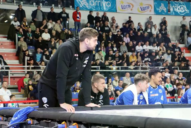 Galeria zdjęć 8 kolejki OBL Arriva Lotto Twarde Pierniki Toruń-Anwil Włocławek — zdjęcie 44