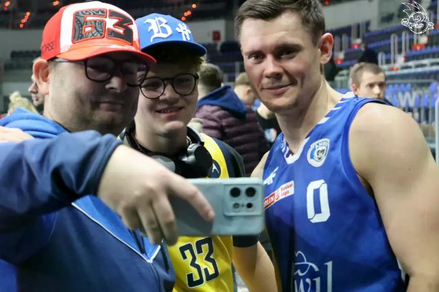 Galeria zdjęć 8 kolejki OBL Arriva Lotto Twarde Pierniki Toruń-Anwil Włocławek — zdjęcie 227
