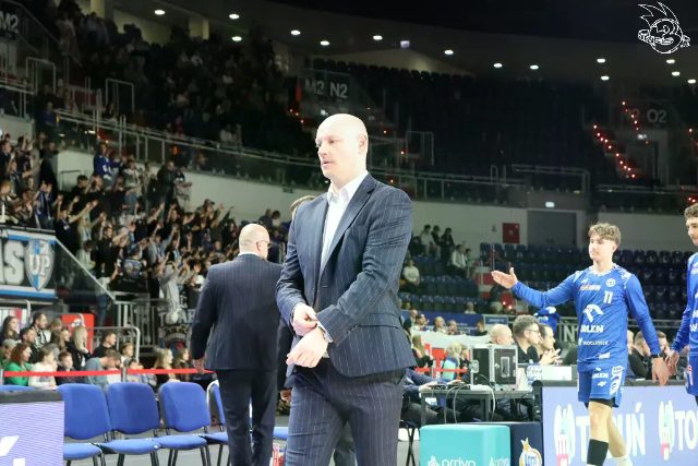 Galeria zdjęć 8 kolejki OBL Arriva Lotto Twarde Pierniki Toruń-Anwil Włocławek — zdjęcie 30