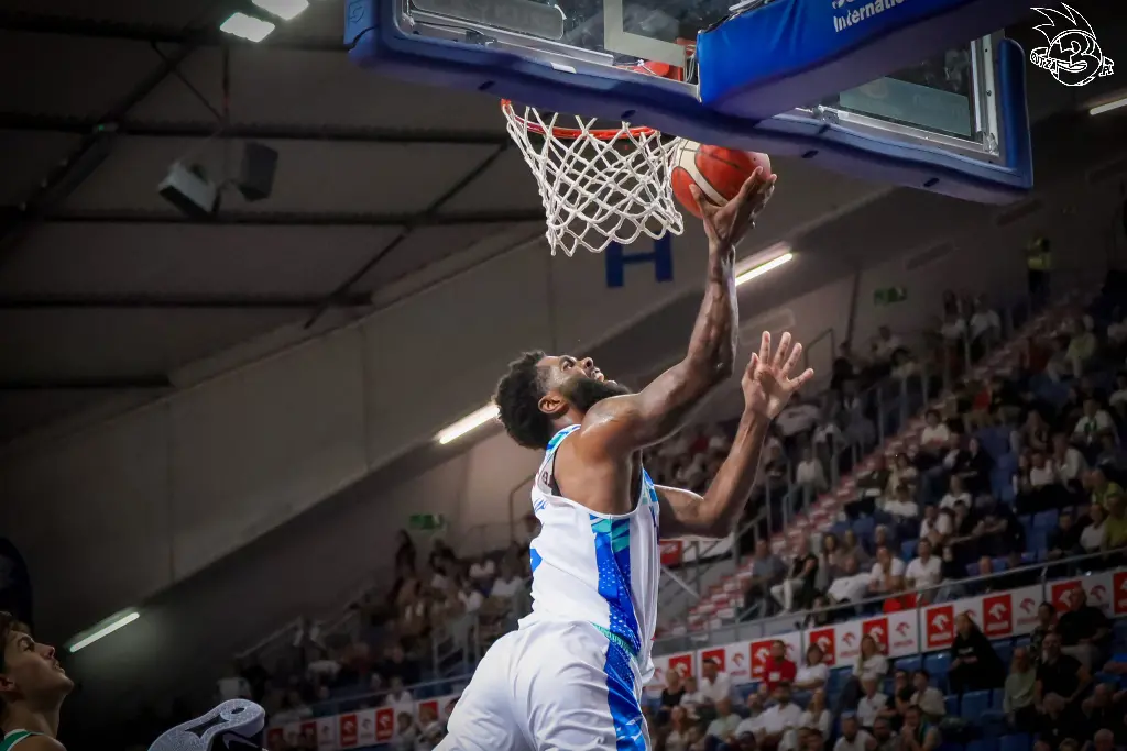 Galeria zdjęć z ostatniego dnia Turnieju Kasztelan Basketball Cup 2026 Włocławek. — zdjęcie 145