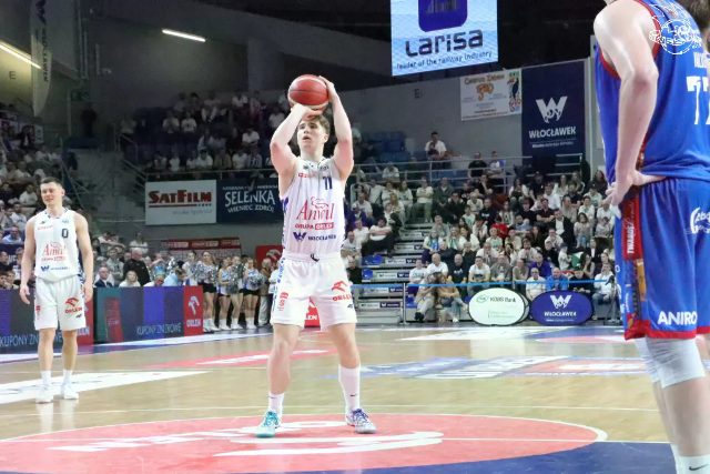 Galeria zdjęć z 23 kolejki OBL Anwil Włocławek-Arriva Lotto Twarde Pierniki Toruń — zdjęcie 171