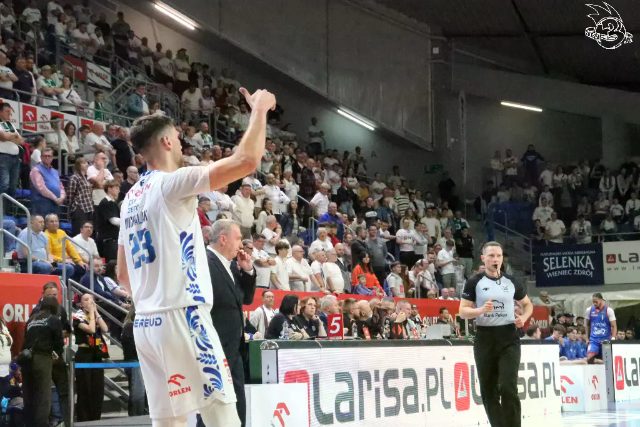 Galeria zdjęć z 23 kolejki OBL Anwil Włocławek-Arriva Lotto Twarde Pierniki Toruń — zdjęcie 74