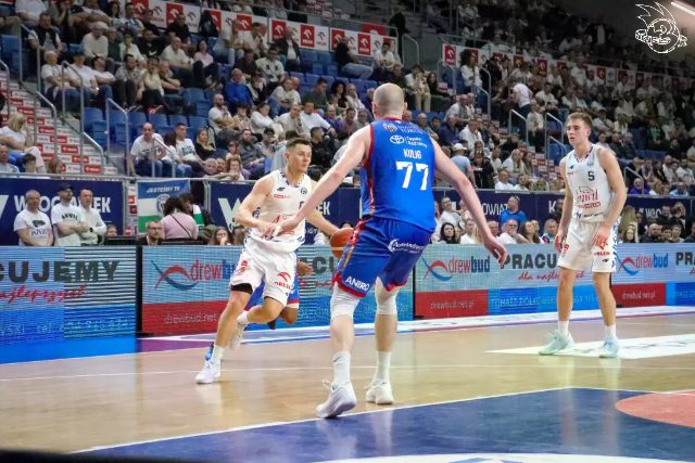 Galeria zdjęć z 23 kolejki OBL Anwil Włocławek-Arriva Lotto Twarde Pierniki Toruń — zdjęcie 168