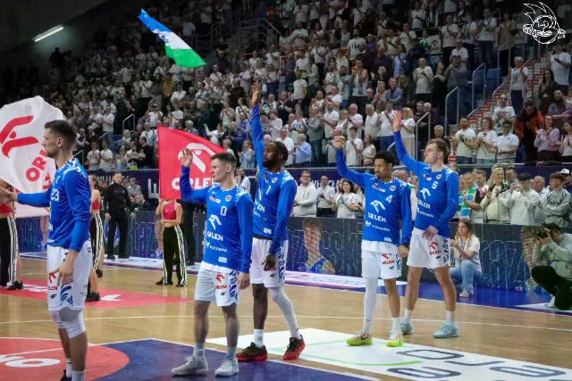 Galeria zdjęć z 23 kolejki OBL Anwil Włocławek-Arriva Lotto Twarde Pierniki Toruń — zdjęcie 16