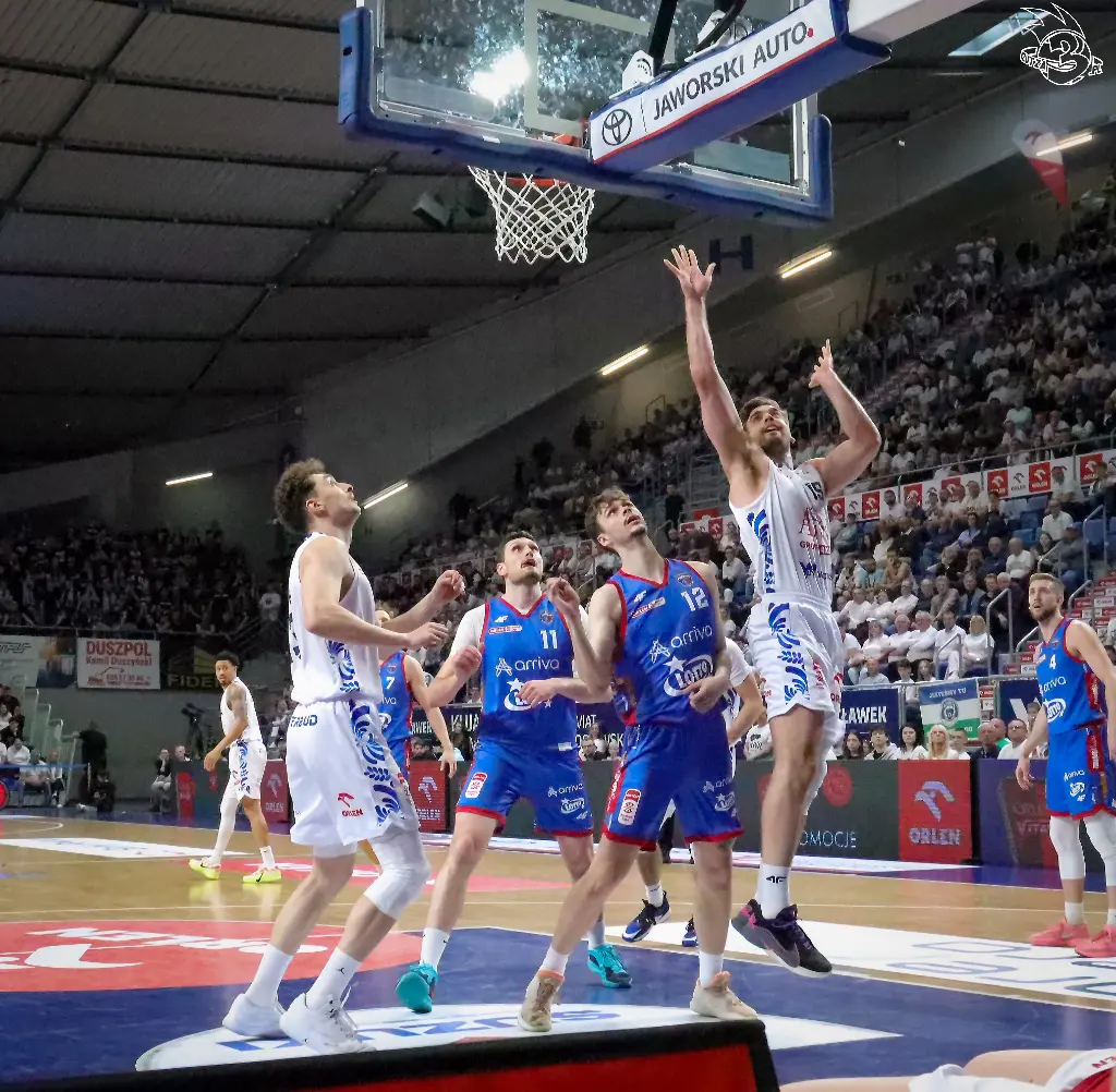 Galeria zdjęć z 23 kolejki OBL Anwil Włocławek-Arriva Lotto Twarde Pierniki Toruń — zdjęcie 38