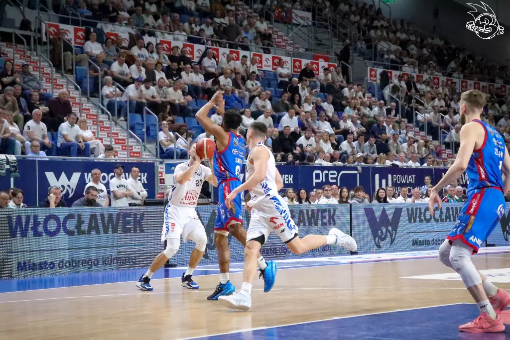 Galeria zdjęć z 23 kolejki OBL Anwil Włocławek-Arriva Lotto Twarde Pierniki Toruń — zdjęcie 77